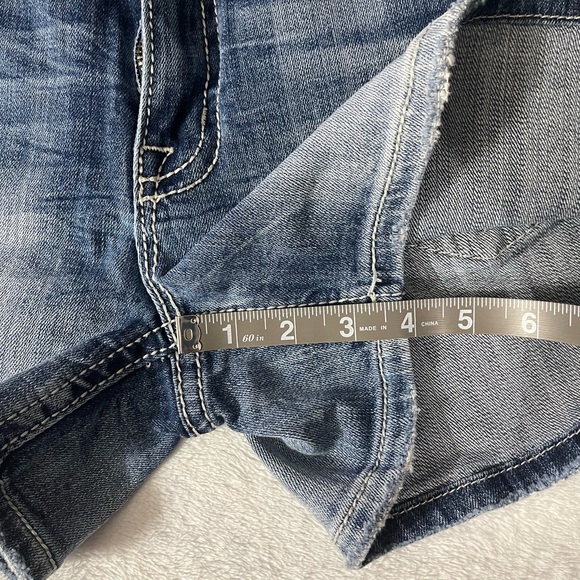 Miss Me Patriotic Jean shorts size 31 - Picture 4 of 7